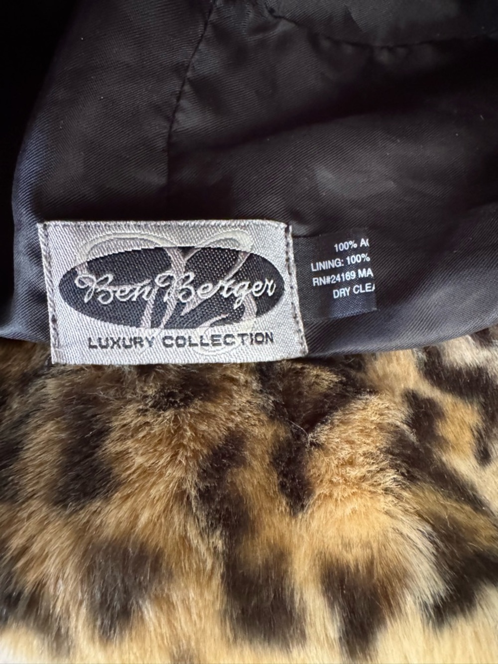 Ben Berger Luxury Collection Oversized Faux Fur Leopard Bucket Hat 90s Y2K - Picture 5 of 6